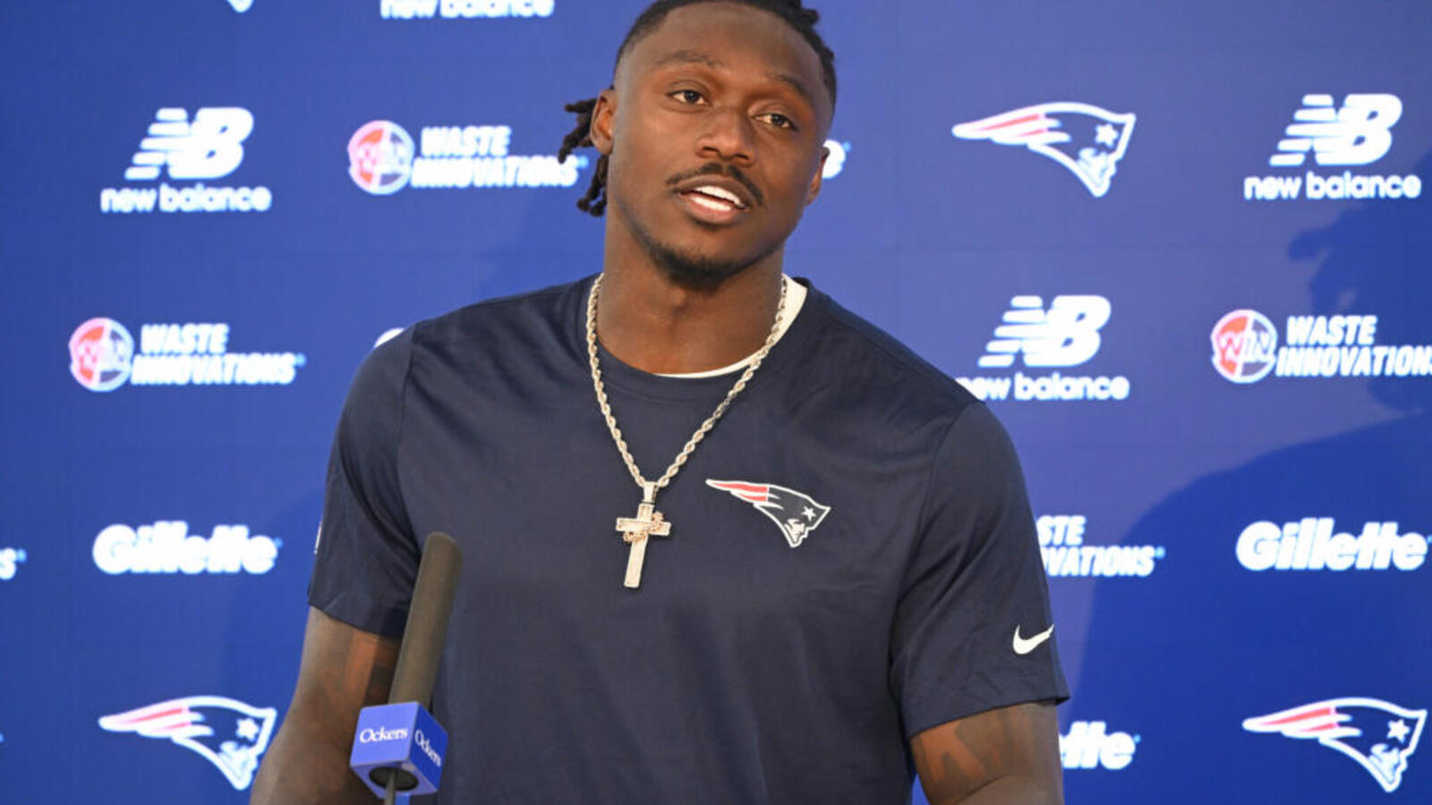 Eagles Trade Wide Receiver A.J. Brown to Patriots