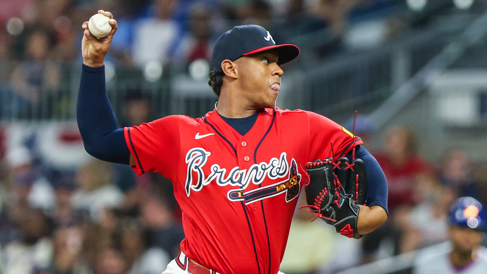 Jeff Francoeur wants Didier Fuentes in the Braves rotation. Should they do it?