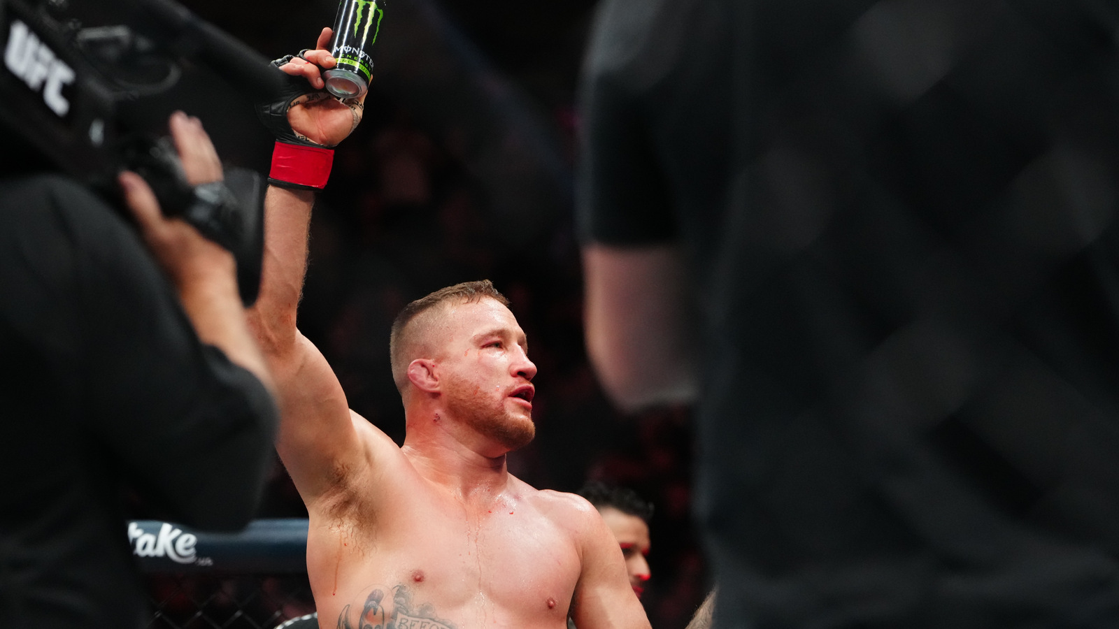 Fighters recall outdoor MMA event in rain ahead of UFC White House