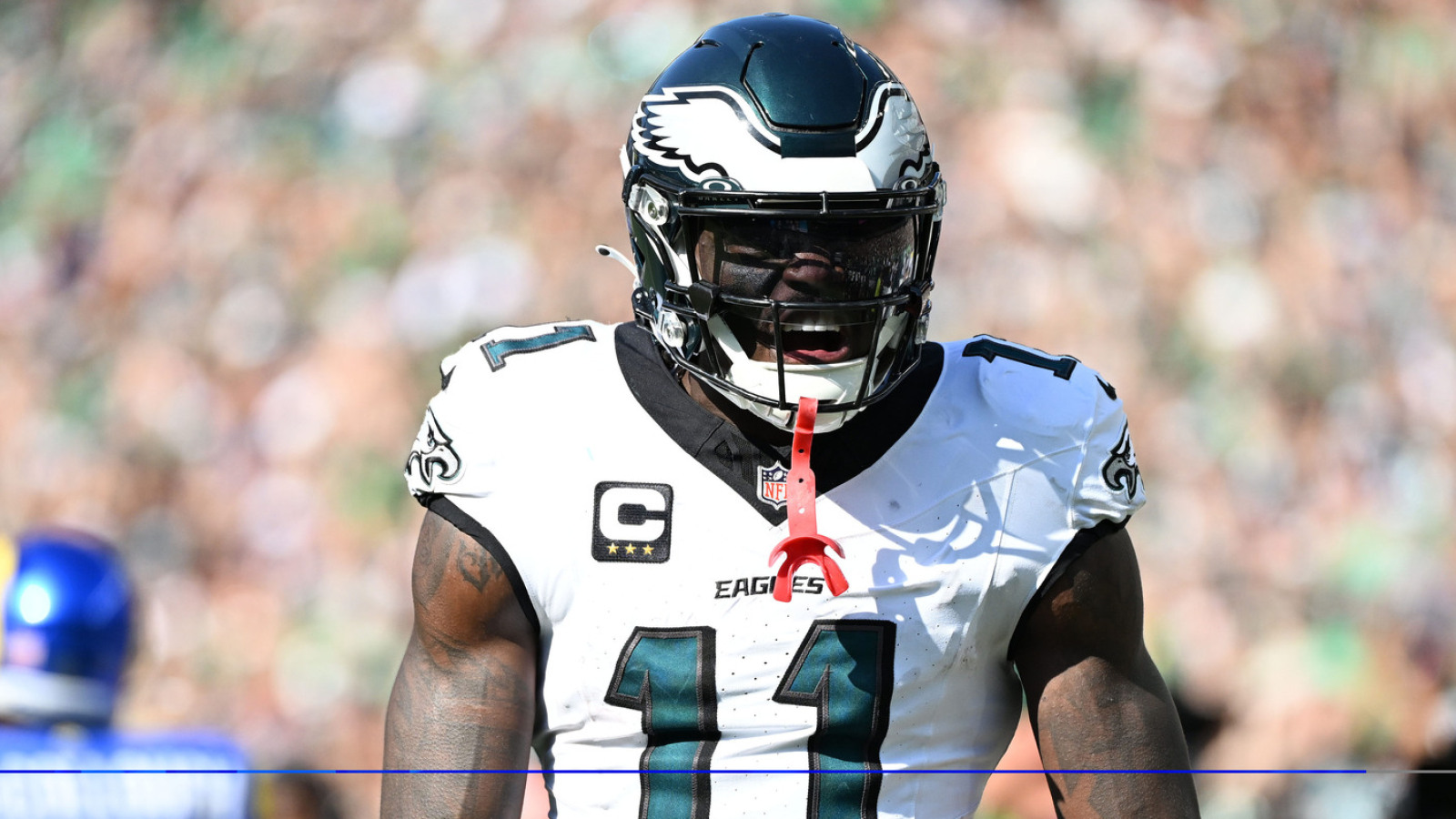 https://www.yardbarker.com/media/d/e/deeba94274a1a1dd7090dcee147b48253957bd47/thumb_16x9/eagles-wr-aj-brown-first-half-vs-rams.jpg?v=1
