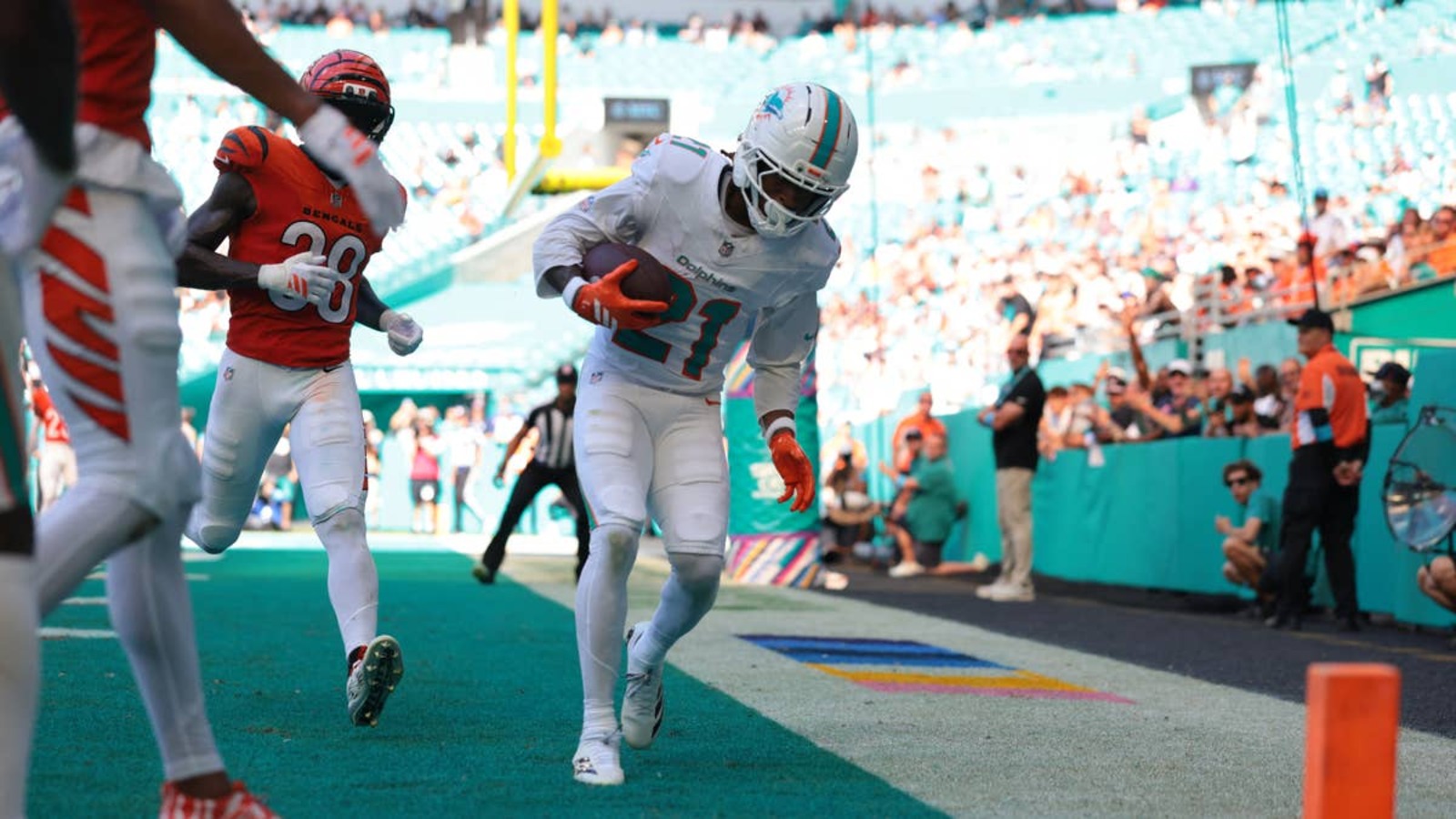 Dolphins Remain at the Bottom of Week 7 Power Rankings | Yardbarker