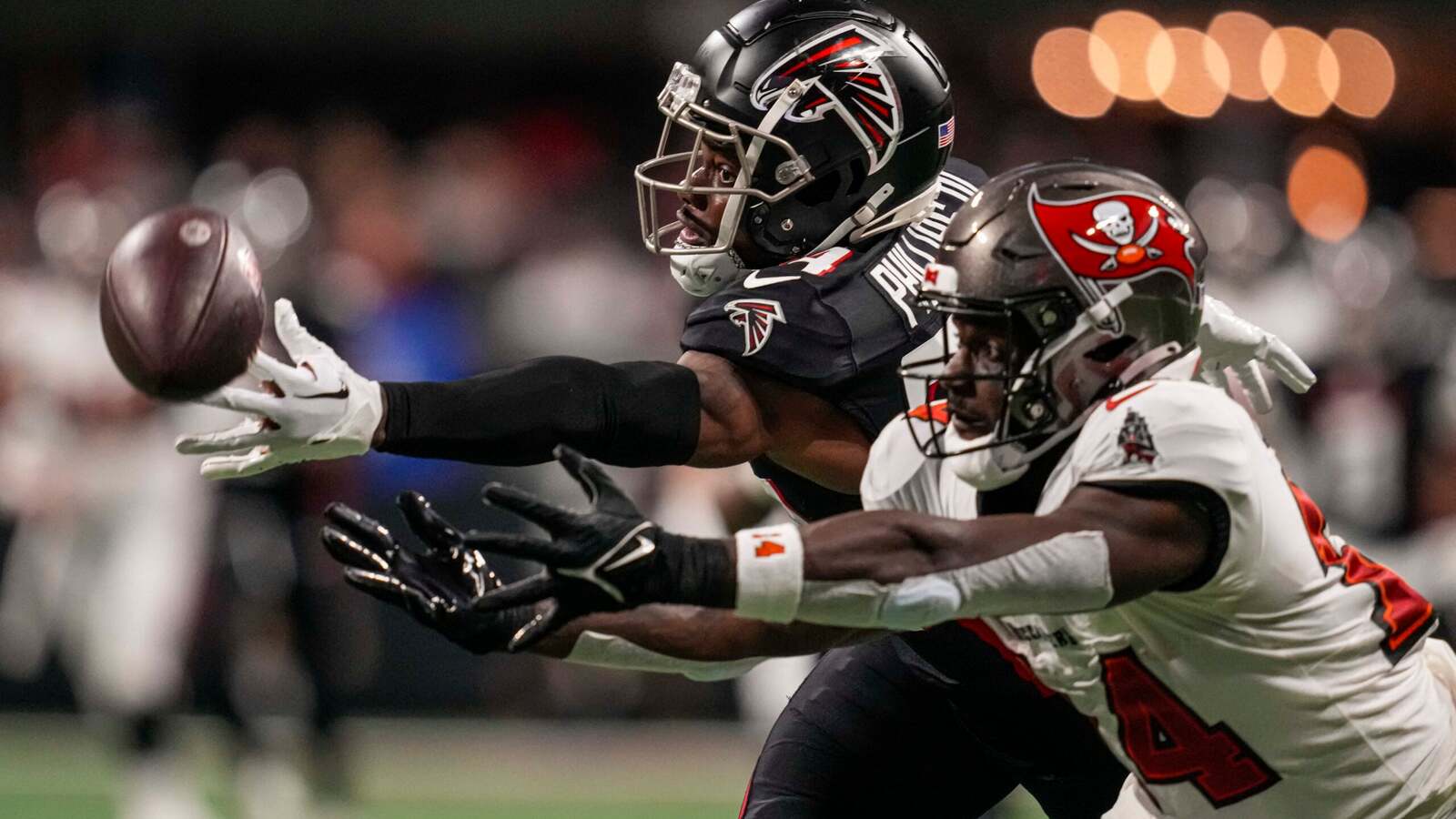 Chicago Bears Acquire Cornerback Clark Phillips III in Gervon Dexter Trade