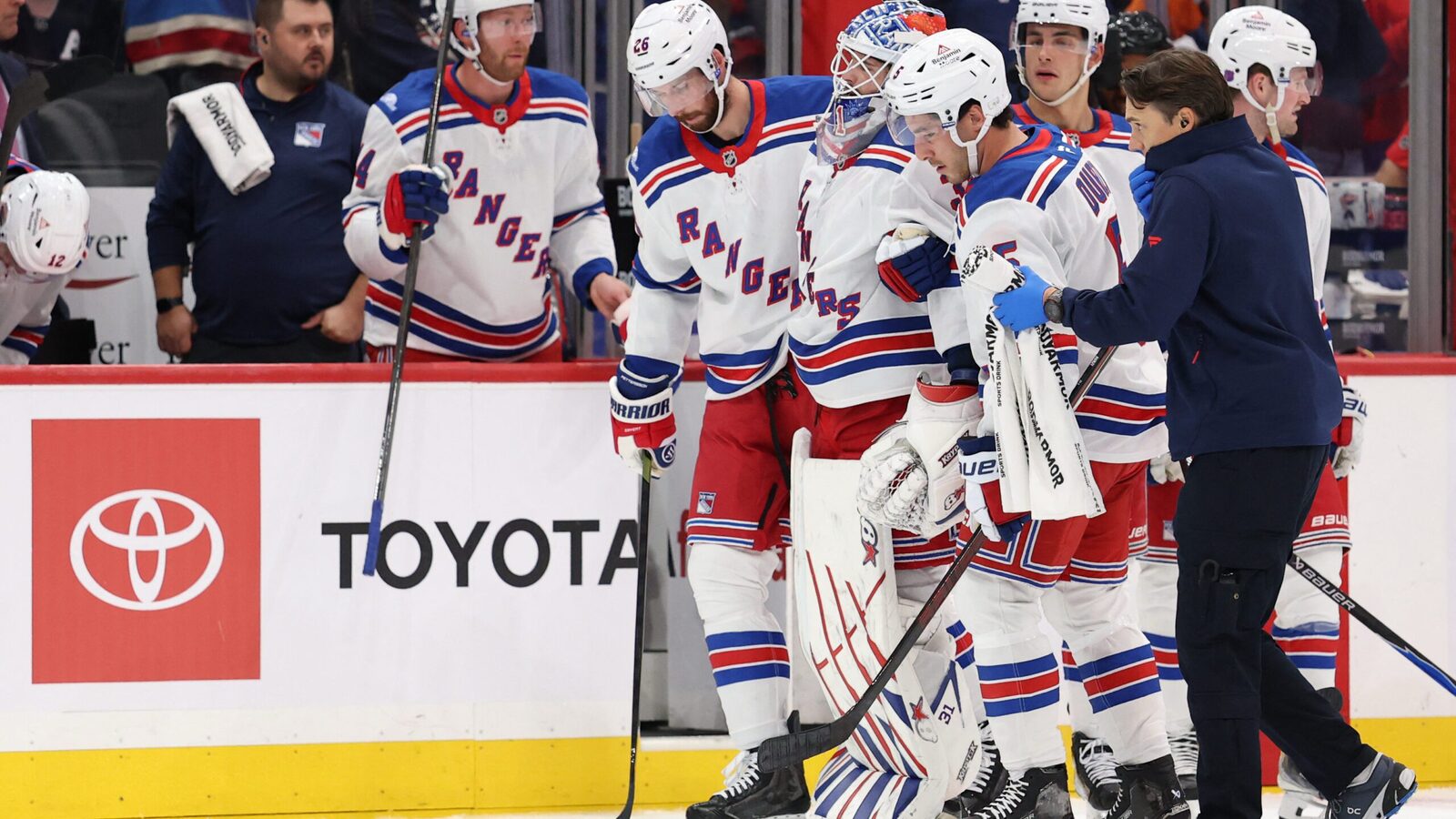 Rangers’ Igor Shesterkin out for season with lower-body injury | Yardbarker