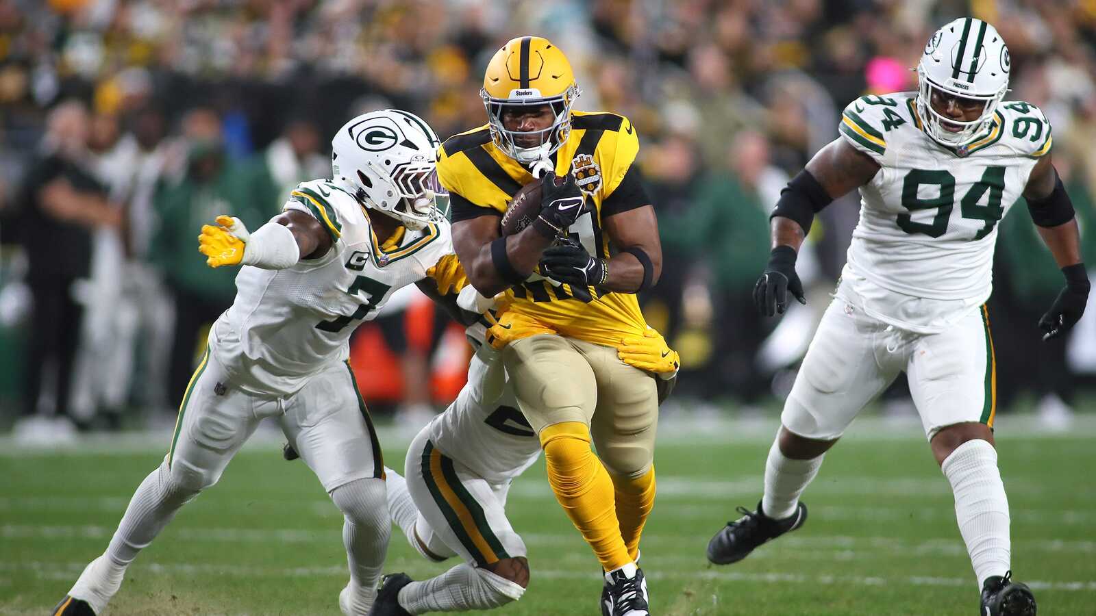 Green Bay Packers Quay Walker Showcases Maturity In Pivotal Moment Against The Steelers