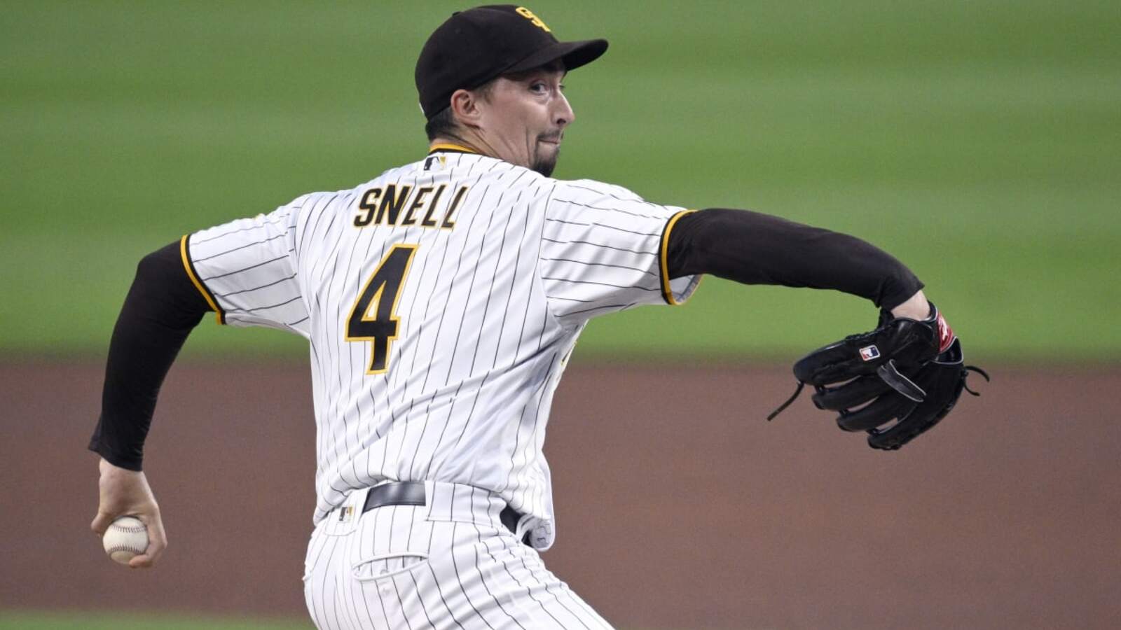 Angels 'Have Considered' Signing Marquee Free Agents Blake Snell, Cody