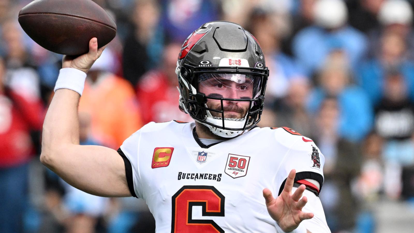 https://www.yardbarker.com/media/d/f/dfb245c1634a4ff9b0737d34a4e1bbd62226bc3a/thumb_16x9/nfl-gm-sends-warning-baker-mayfield-amid-contract.jpg?v=1