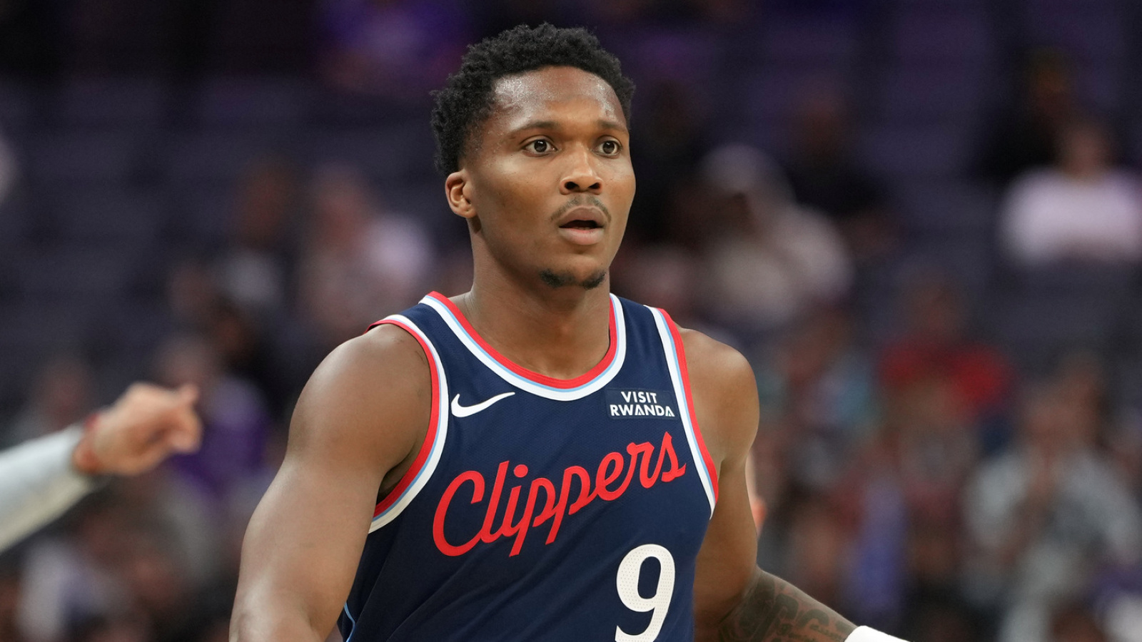https://www.yardbarker.com/media/d/f/dfb6eea70cbf931b36de15e8a507c8da45ebef41/thumb_16x9/bennedict-mathurin-betting-on-himself-pelicans.jpg?v=1