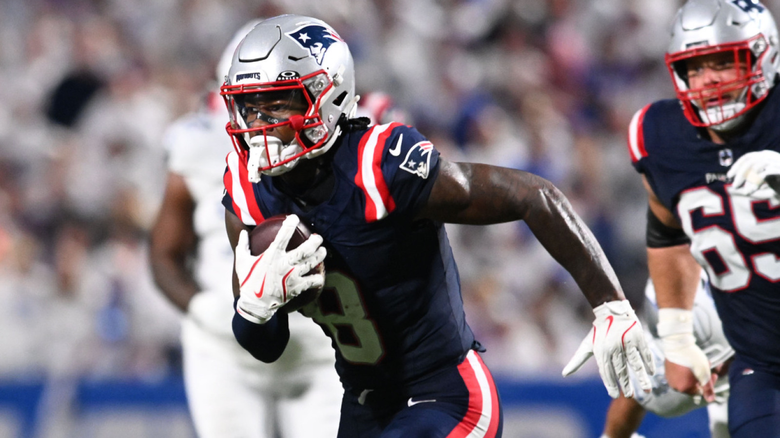 https://www.yardbarker.com/media/d/f/dfc5159424272cdf086a8b30e53f30e494c50cde/thumb_16x9/stefon-diggs-holds-key-patriots-playoff-run.jpg?v=1