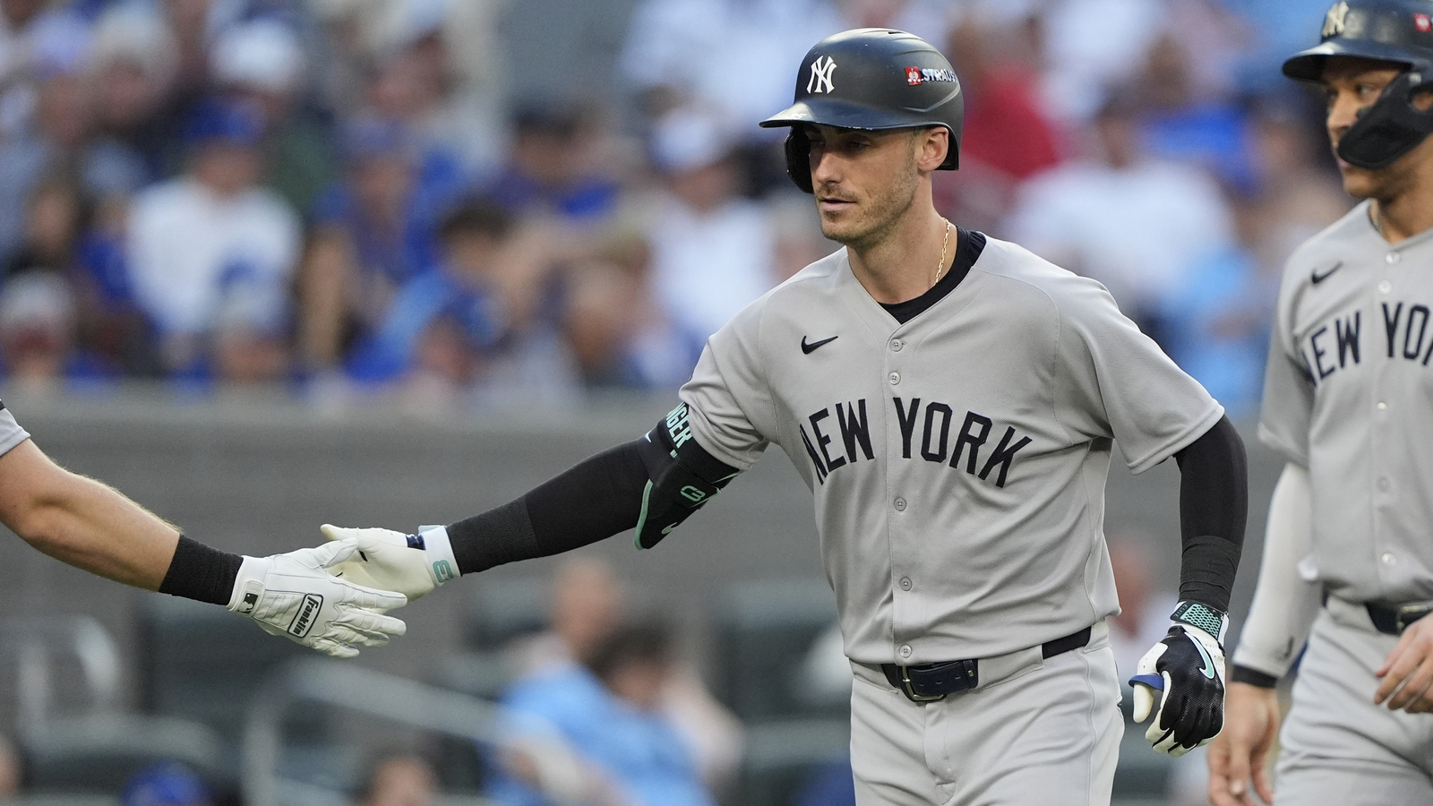 https://www.yardbarker.com/media/e/0/e011357b86edd53a4da162a577360a015d5dbbae/thumb_16x9/yankees-cody-bellinger-impasse-negotiations.jpg