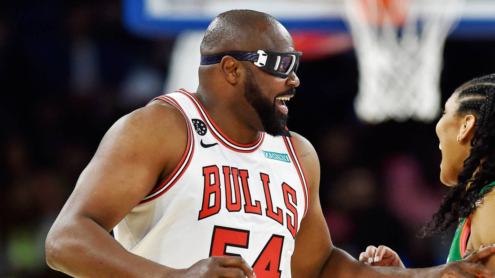 Horace ~ Always loved the goggles  Chicago sports teams, Horace grant, Nba  chicago bulls