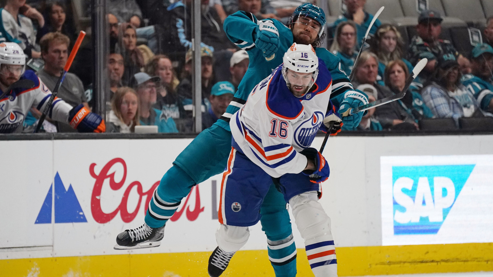 Oilers Sign Jason Dickinson To Five-Year Extension