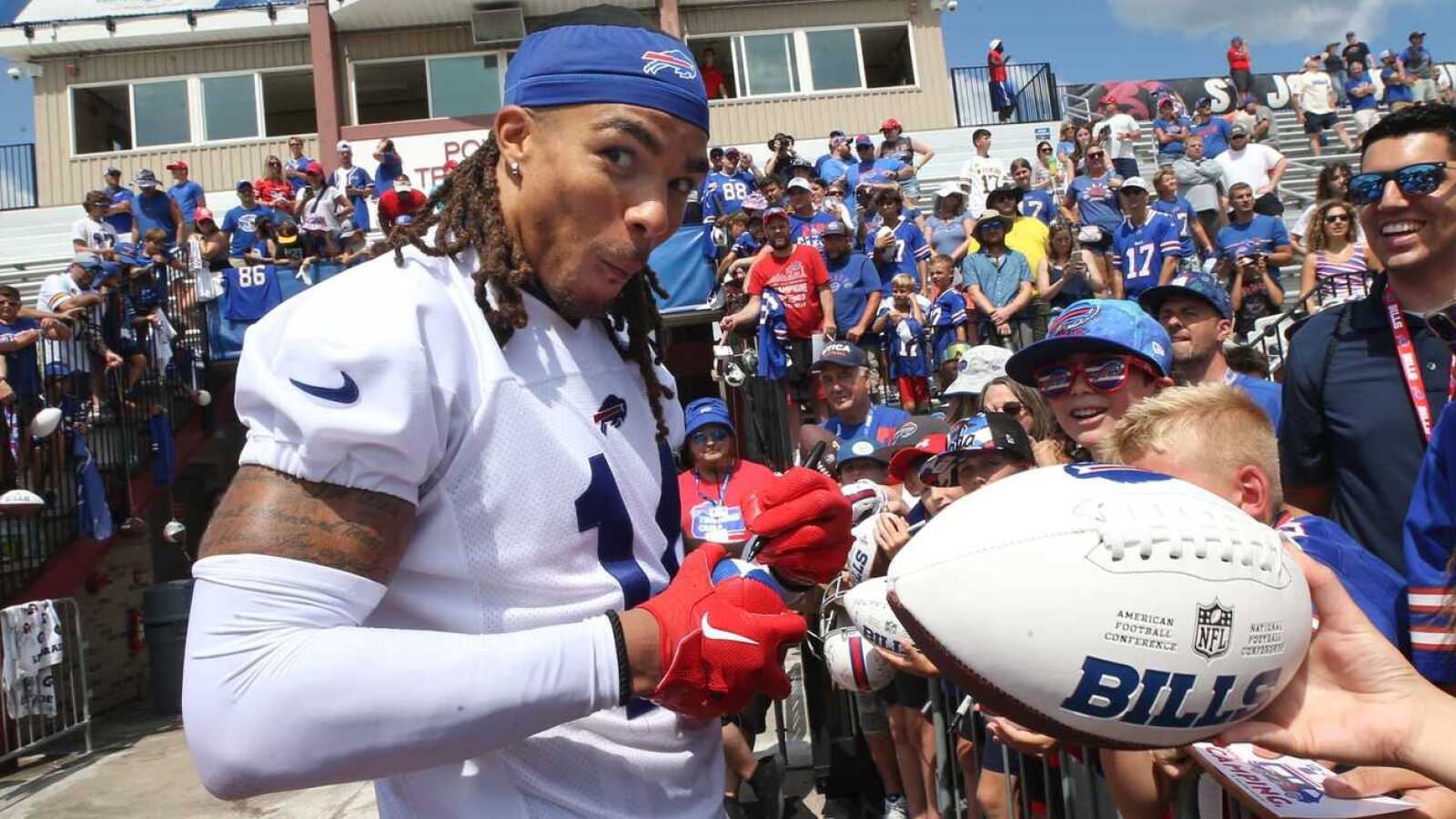 https://www.yardbarker.com/media/e/0/e0a7fbc1b0ff3883779018ba6dcb79dcf5e365de/thumb_16x9/nfl-rookie-td-reception-leaders-quiz.jpg?v=2