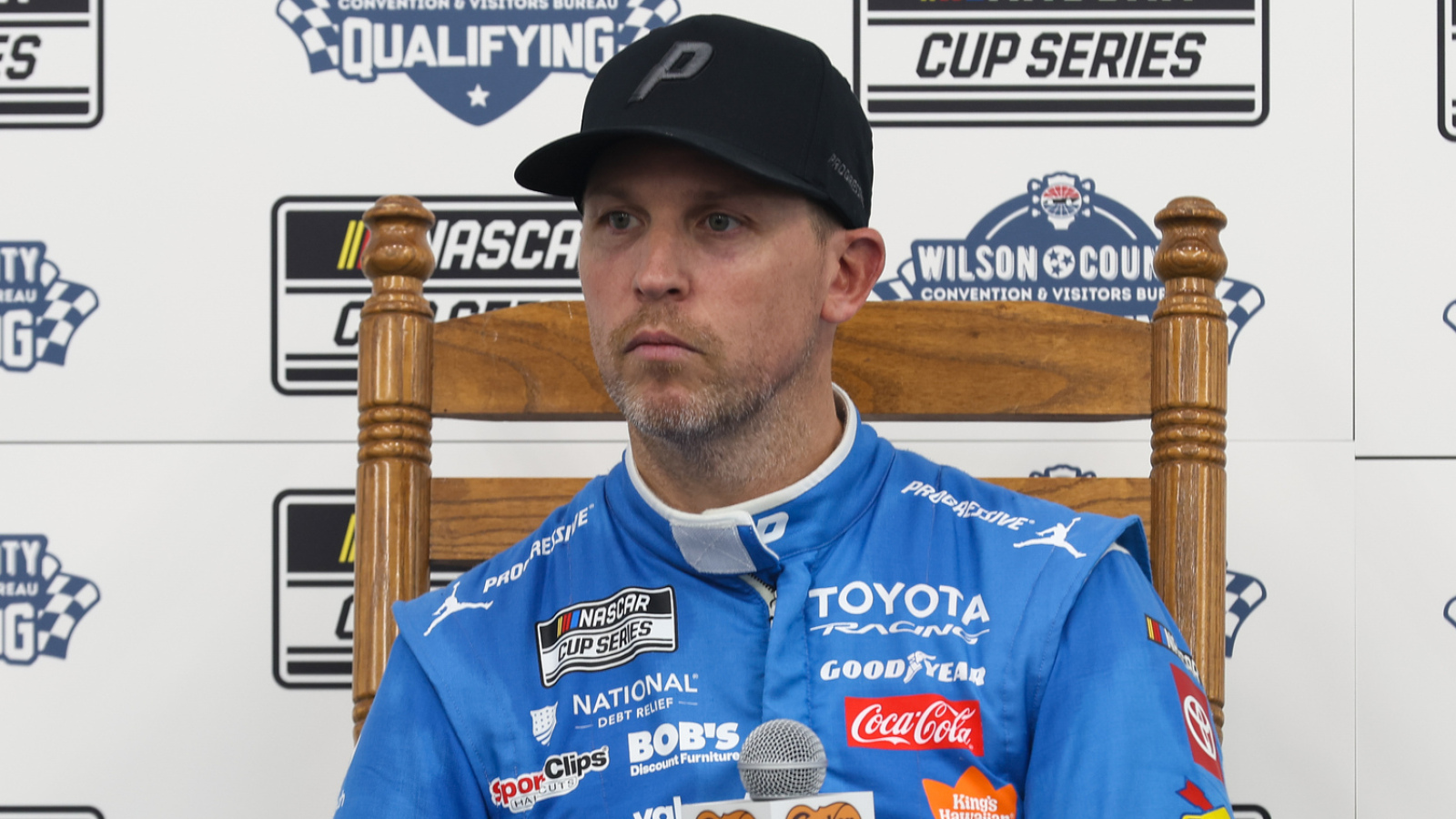 https://www.yardbarker.com/media/e/0/e0c786a9b141853c656f88f5f54c56978d79fdb5/thumb_16x9/denny-hamlin-wins-great-american-getaway-400.jpg?v=1