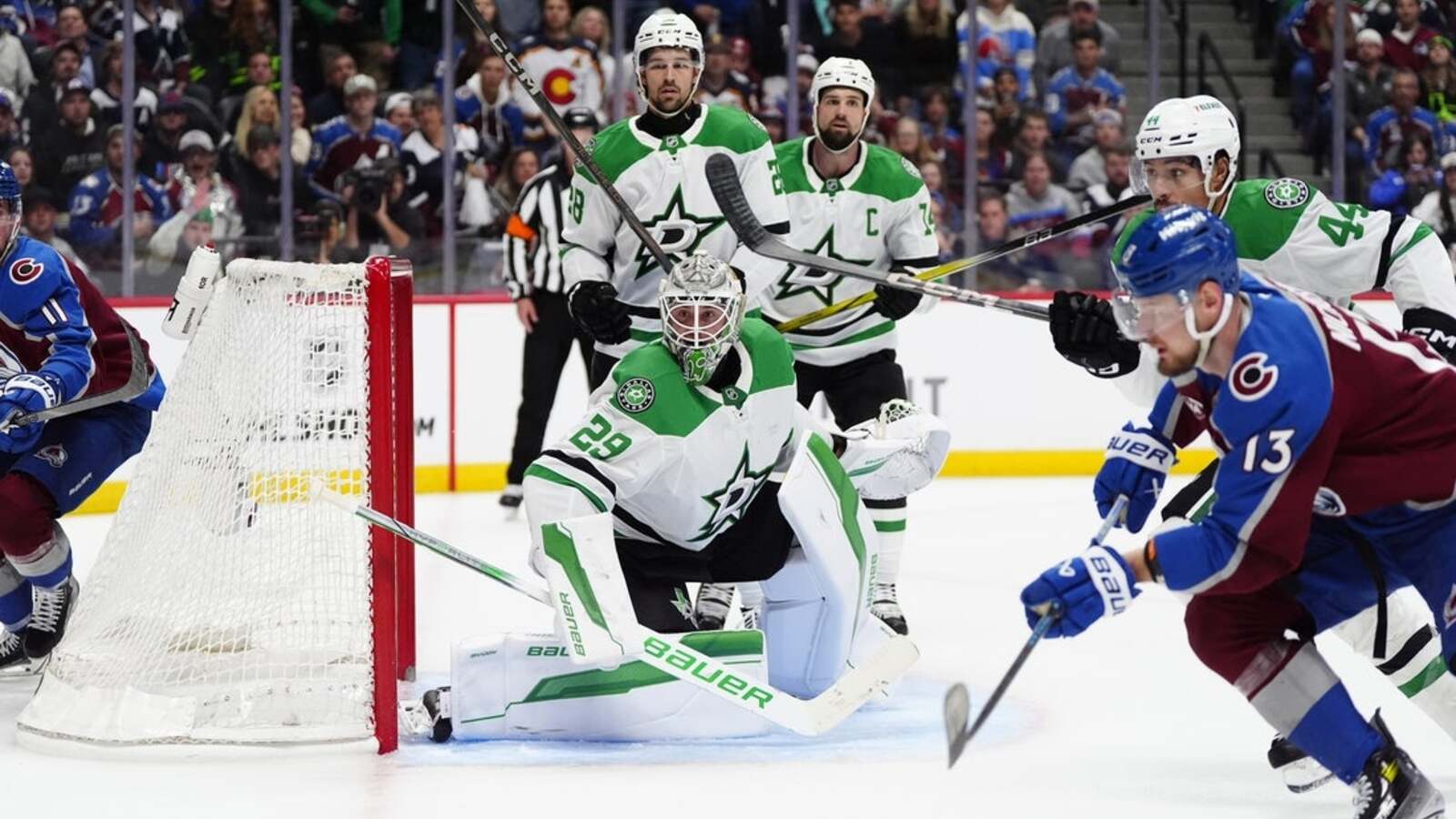 https://www.yardbarker.com/media/e/1/e11ba219a2970d34c484255b65856cbf5f09aadb/thumb_16x9/watch-own-goal-sends-avalanche-past-stars-extends.jpg