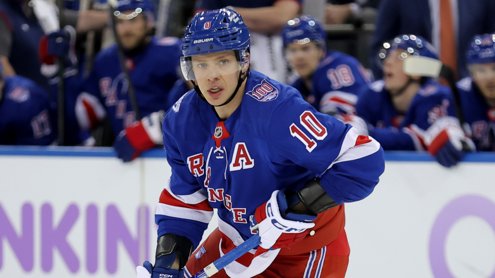 Artemi Panarin trade signals two different approaches for Kings, Rangers 