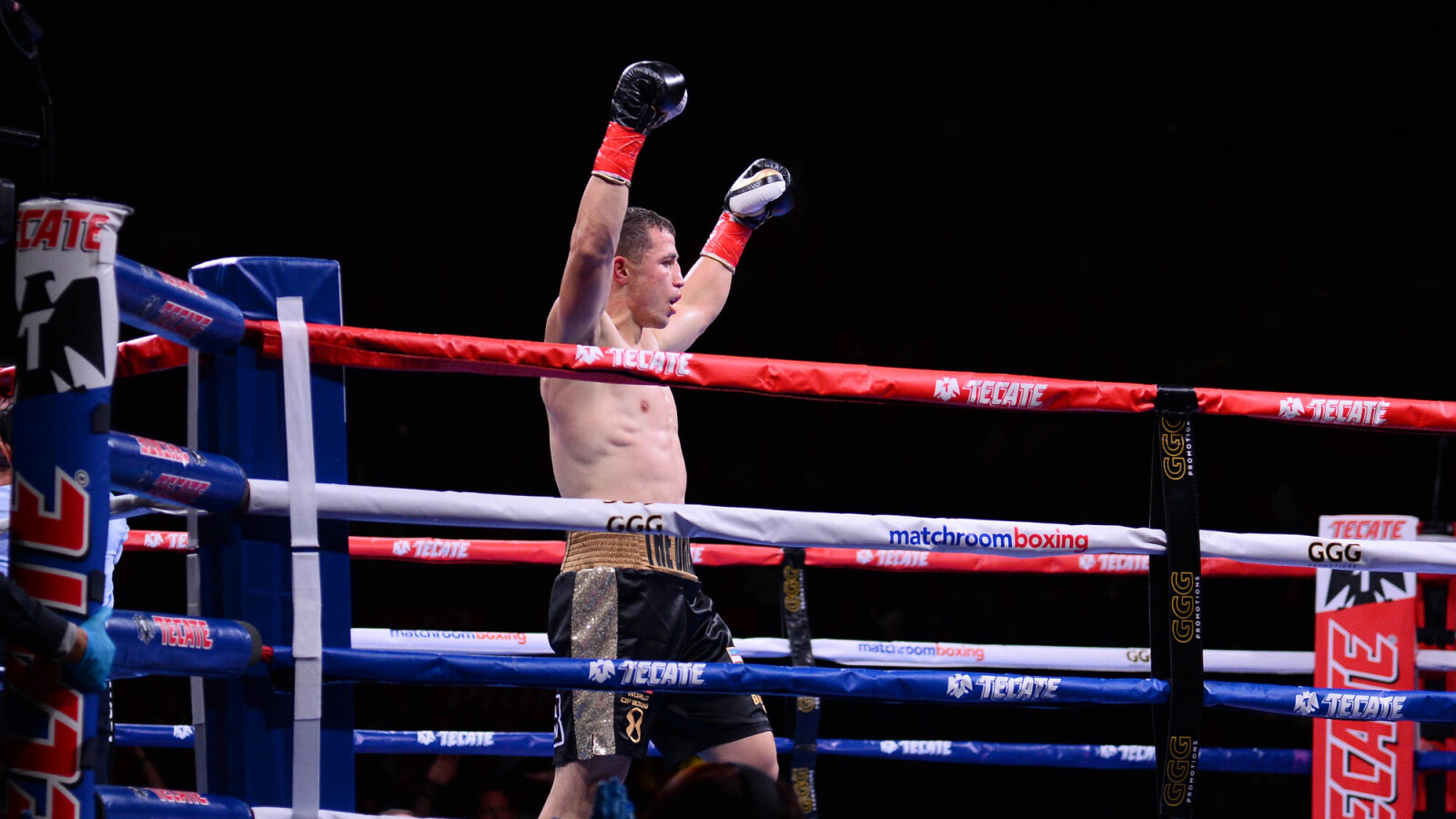 Israil Madrimov Goes the Distance in Rusty Comeback; Omari Jones Stays Perfect