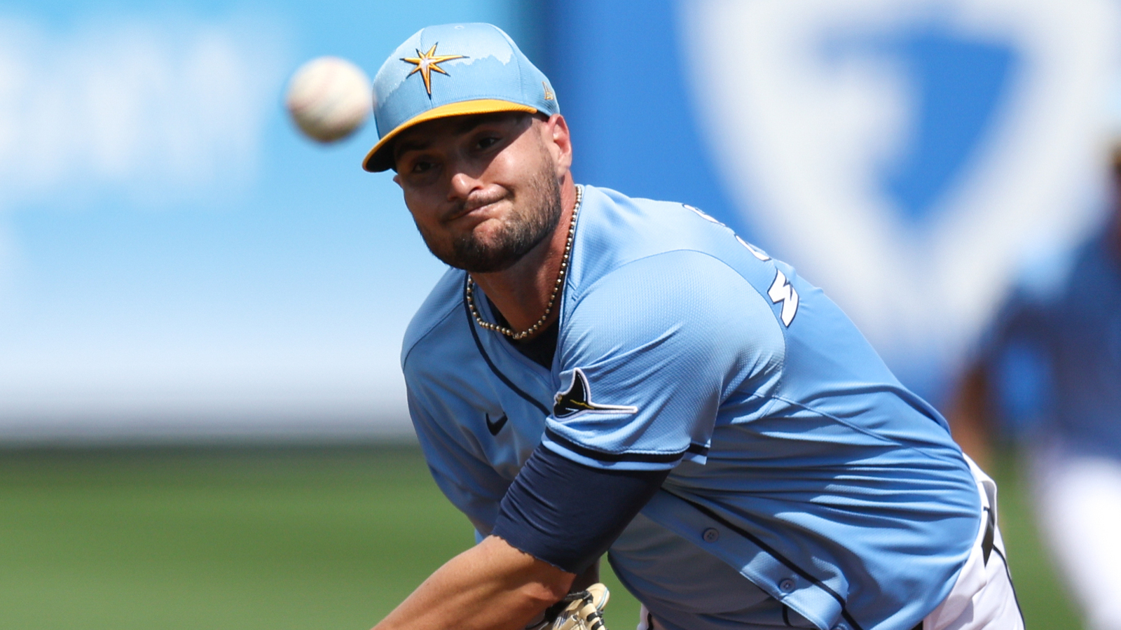https://www.yardbarker.com/media/e/2/e22d055fbdd264a8a224ac8e827d337d6fd2df46/thumb_16x9/two-time-mlb-star-pitcher-out-season-arm-surgery.jpg?v=1