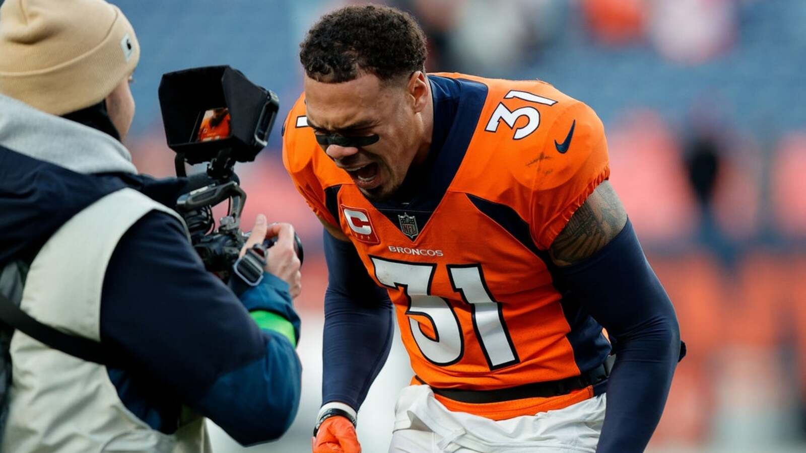 Longtime Broncos S Justin Simmons retiring at 32