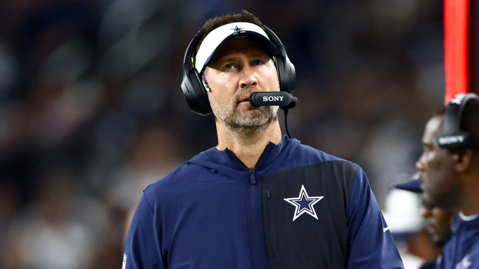 https://www.yardbarker.com/media/e/2/e239c8dd16d282be9ebe29ec2764c0c27a6efcba/thumb_16x9/cowboys-brian-schottenheimer-emotional-his-first.jpg?v=1
