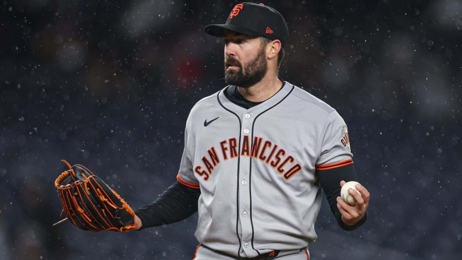 Giants look to remain unbeaten in Robbie Ray starts | Yardbarker