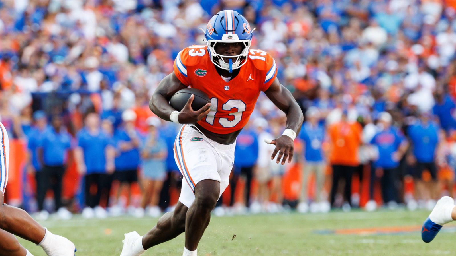 https://www.yardbarker.com/media/e/3/e30b261b141d8718621e198e2244d63e99efe512/thumb_16x9/sep-12-2026-gainesville-florida-usa-florida.jpg?v=1