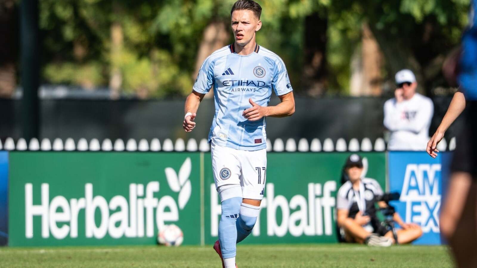 New York City rallies in aggressive draw against Los Angeles