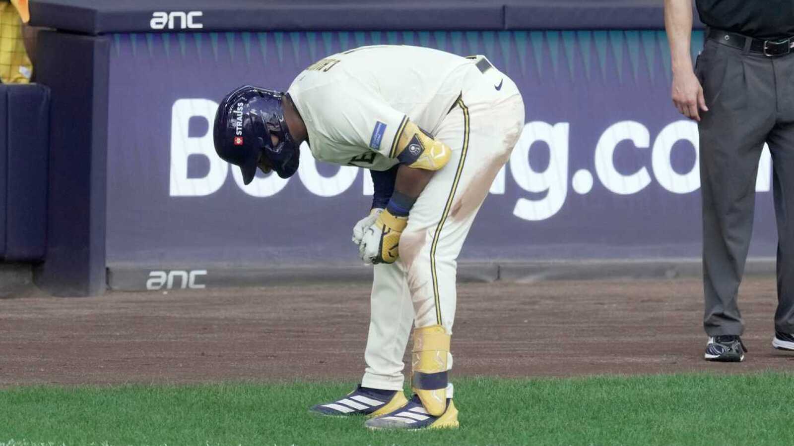 https://www.yardbarker.com/media/e/3/e396488185ecbbc835c8a97fc561cfa0e5f5c7a3/thumb_16x9/brewers-scary-injury-concern-darkens-win-vs-cubs.jpg?v=1