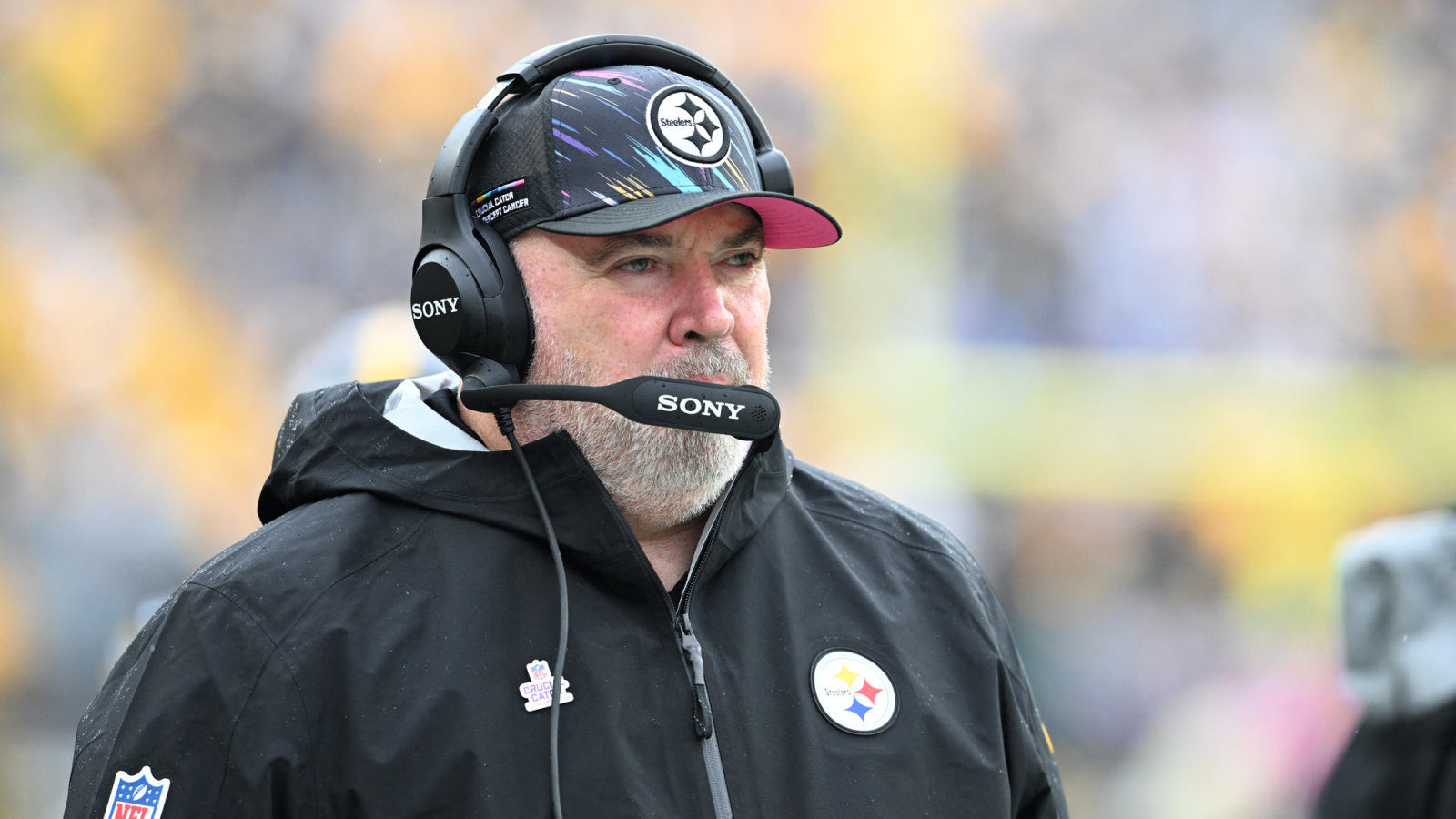 Mike McCarthy Seen in Medical Tent During Steelers-Buccaneers Game
