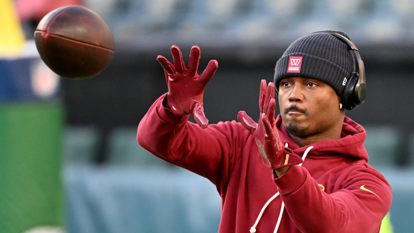 https://www.yardbarker.com/media/e/4/e45b9f1144d6d4e5b5ff6168533855e866262db3/thumb_16x9/commanders-wr-terry-mclaurin-addresses-potential.jpg?v=1