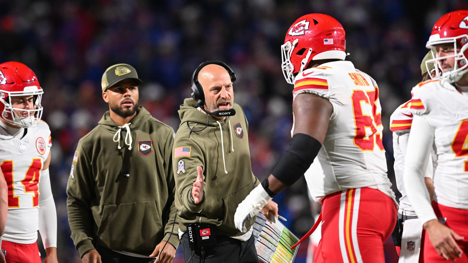 Giants OC Matt Nagy ‘Can’t Be Stubborn’ in Bid to Fix Stalled Rushing ...