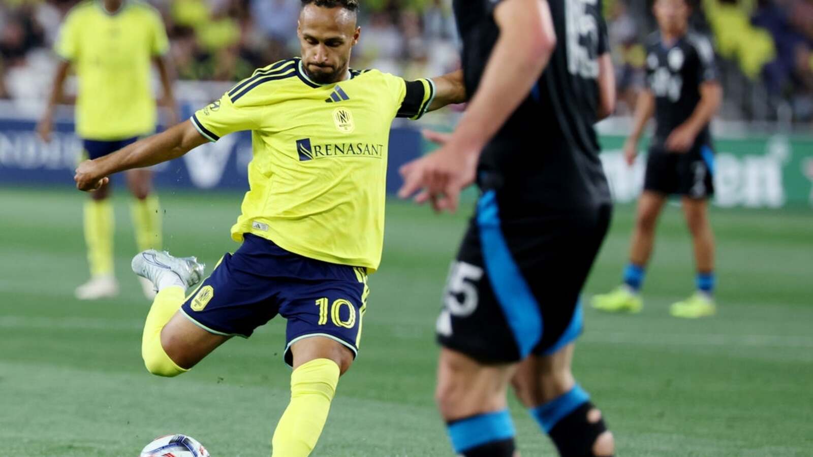 Sam Surridge scores brace as Nashville SC handles Charlotte FC