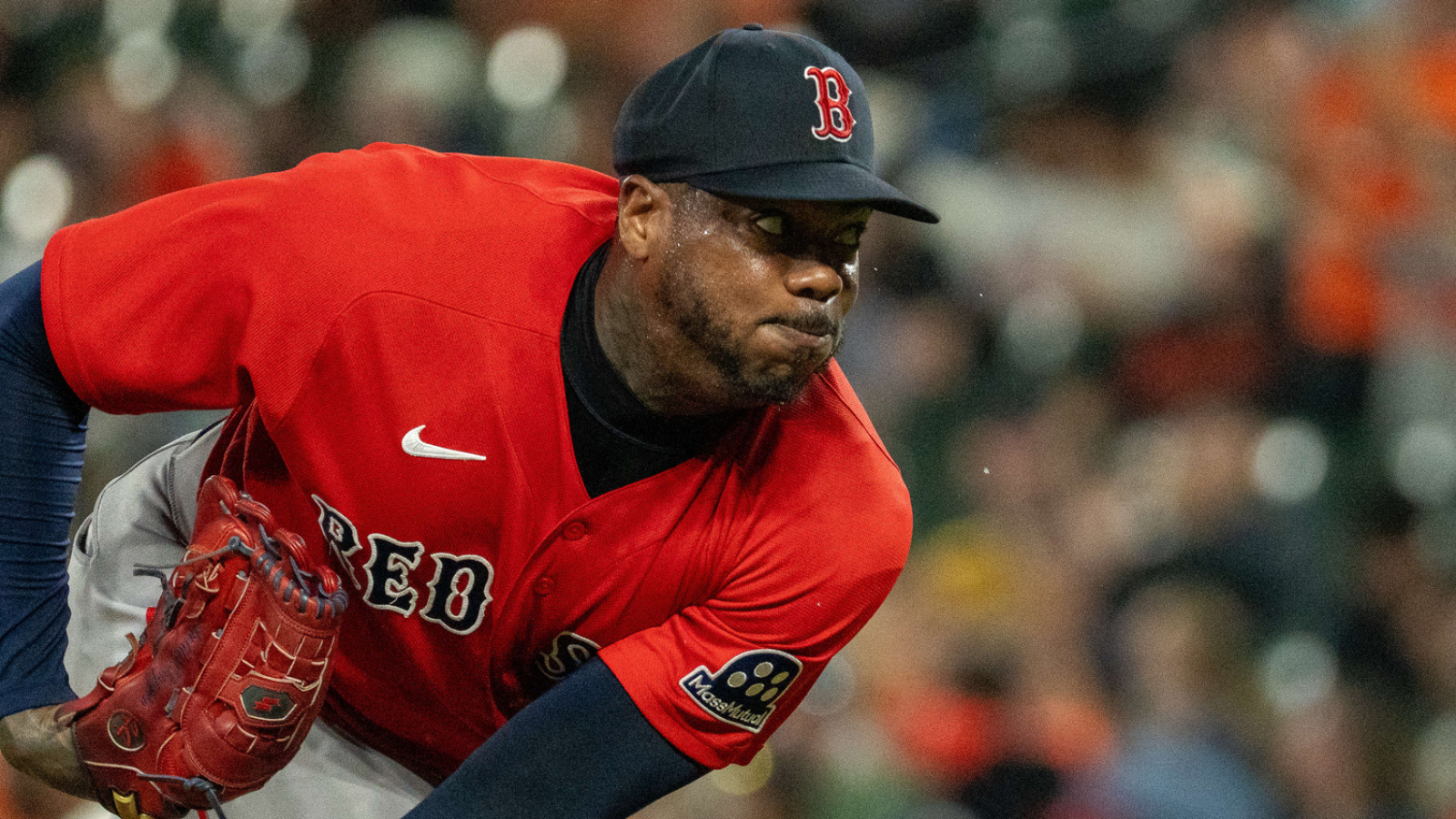 Aroldis Chapman Achieves 400th Career Save in Red Sox Victory
