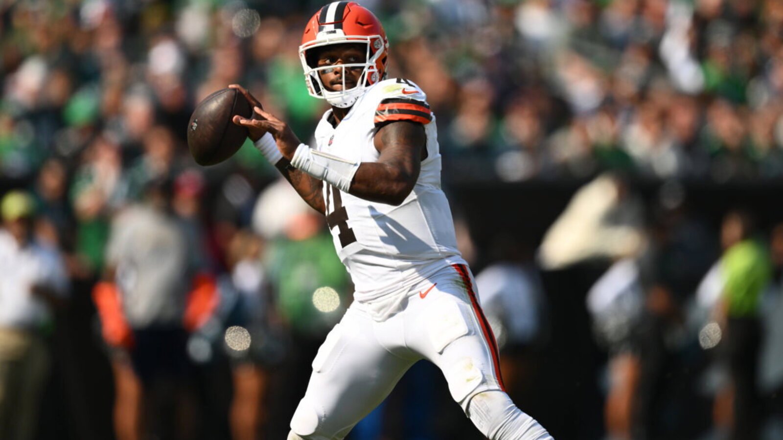 Cleveland Browns Utilize $200M Clause in Deshaun Watson's Contract as He Named Starting QB