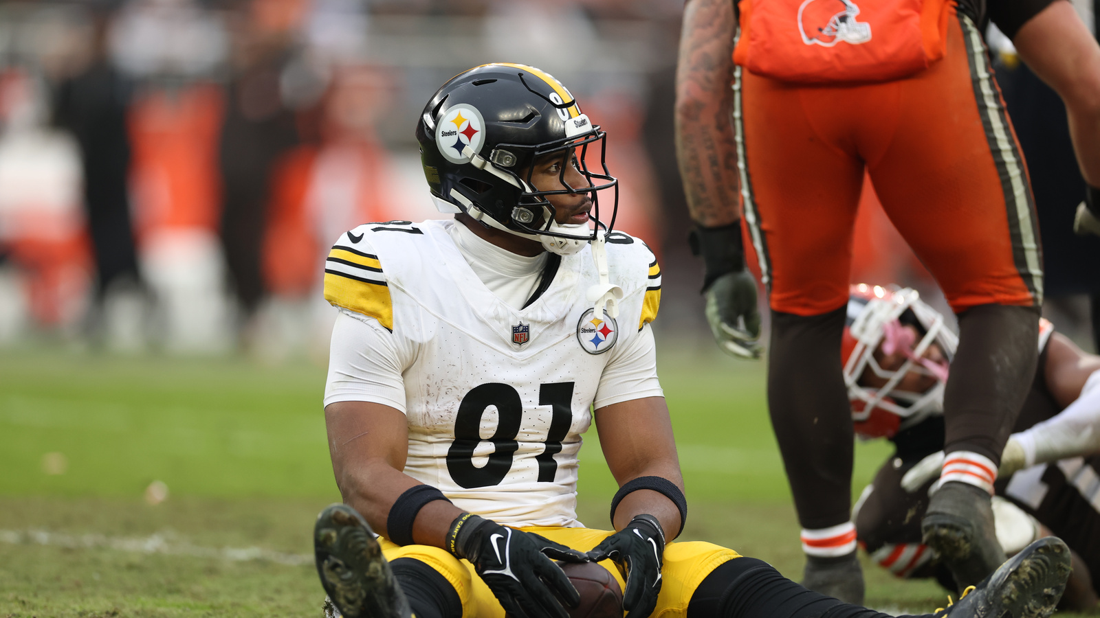 Packers Sign Veteran Tight End Jonnu Smith