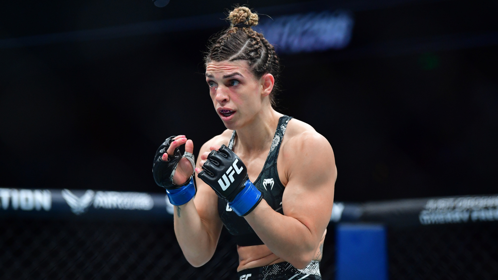https://www.yardbarker.com/media/e/4/e4f976d260f8eb6b866d4e866c566cbb41ea51bf/thumb_16x9/feb-17-2024-anaheim-california-usa-mackenzie-dern.jpg?v=1