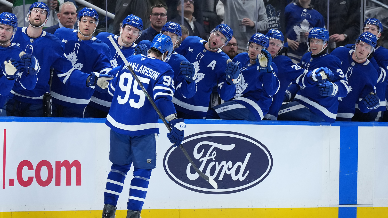 https://www.yardbarker.com/media/e/5/e535b8b8c2766b88fbfb3651900266cde27bb67b/thumb_16x9/dec-16-2025-toronto-ontario-toronto-maple-leafs.jpg