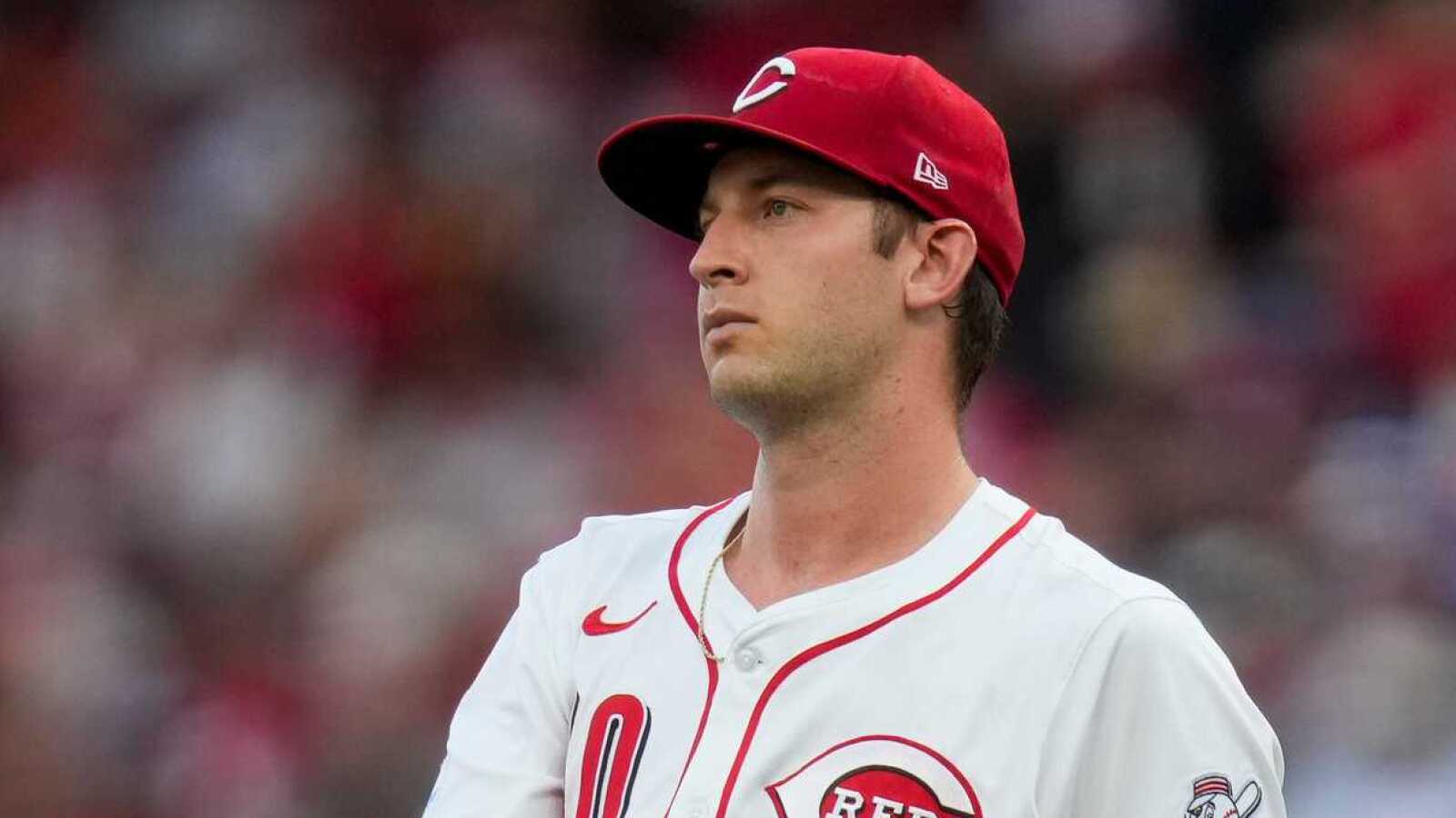 https://www.yardbarker.com/media/e/5/e54950155aa567388c7698da079d56a3937edaa7/thumb_16x9/reds-place-key-starter-on-15-day-il-blister.jpg?v=1