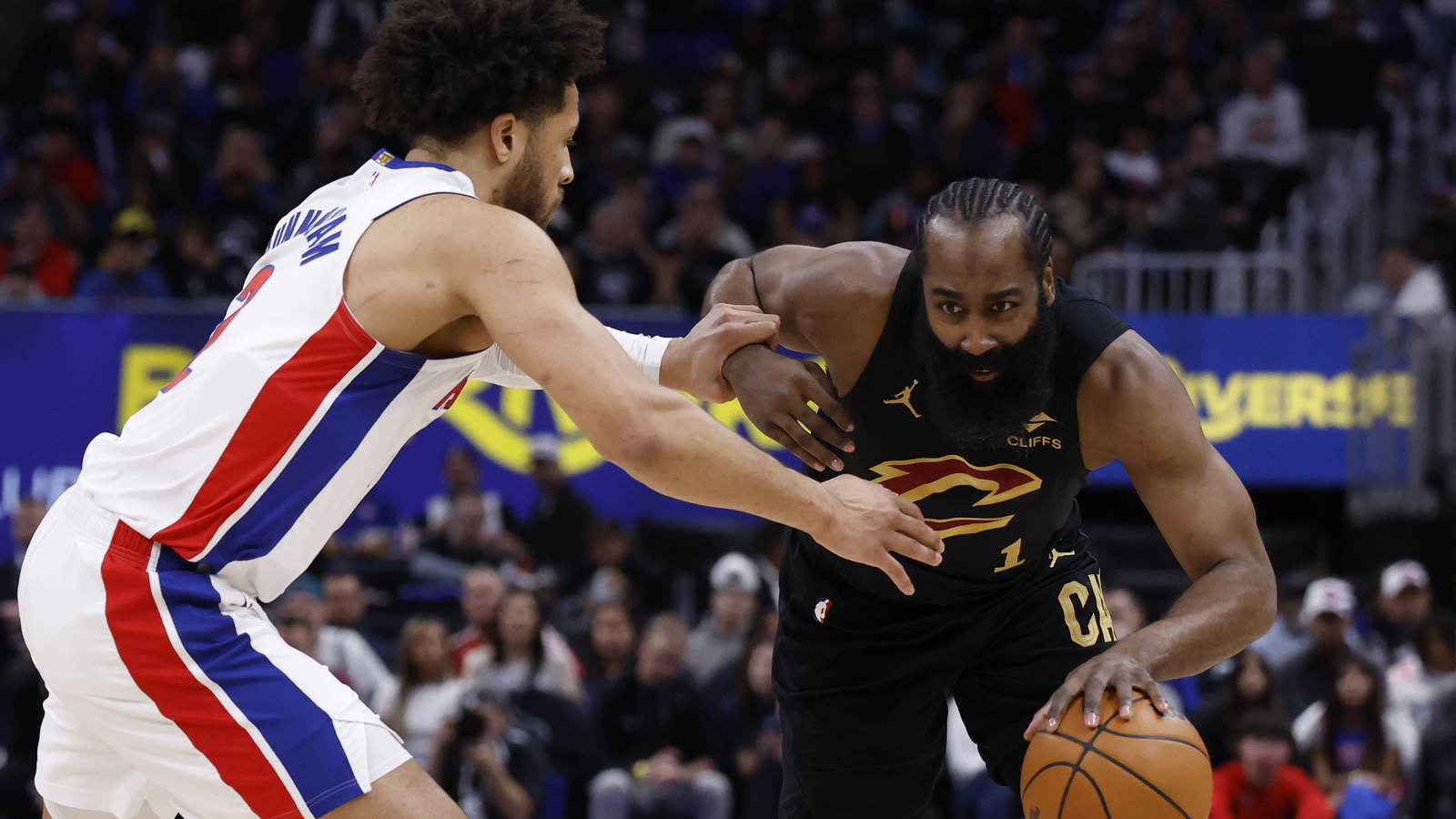 https://www.yardbarker.com/media/e/5/e59ec33fa485e0e6dd8c21d3bda0c44df802c813/thumb_16x9/5-2026-detroit-michigan-usa-cleveland-cavaliers.jpg
