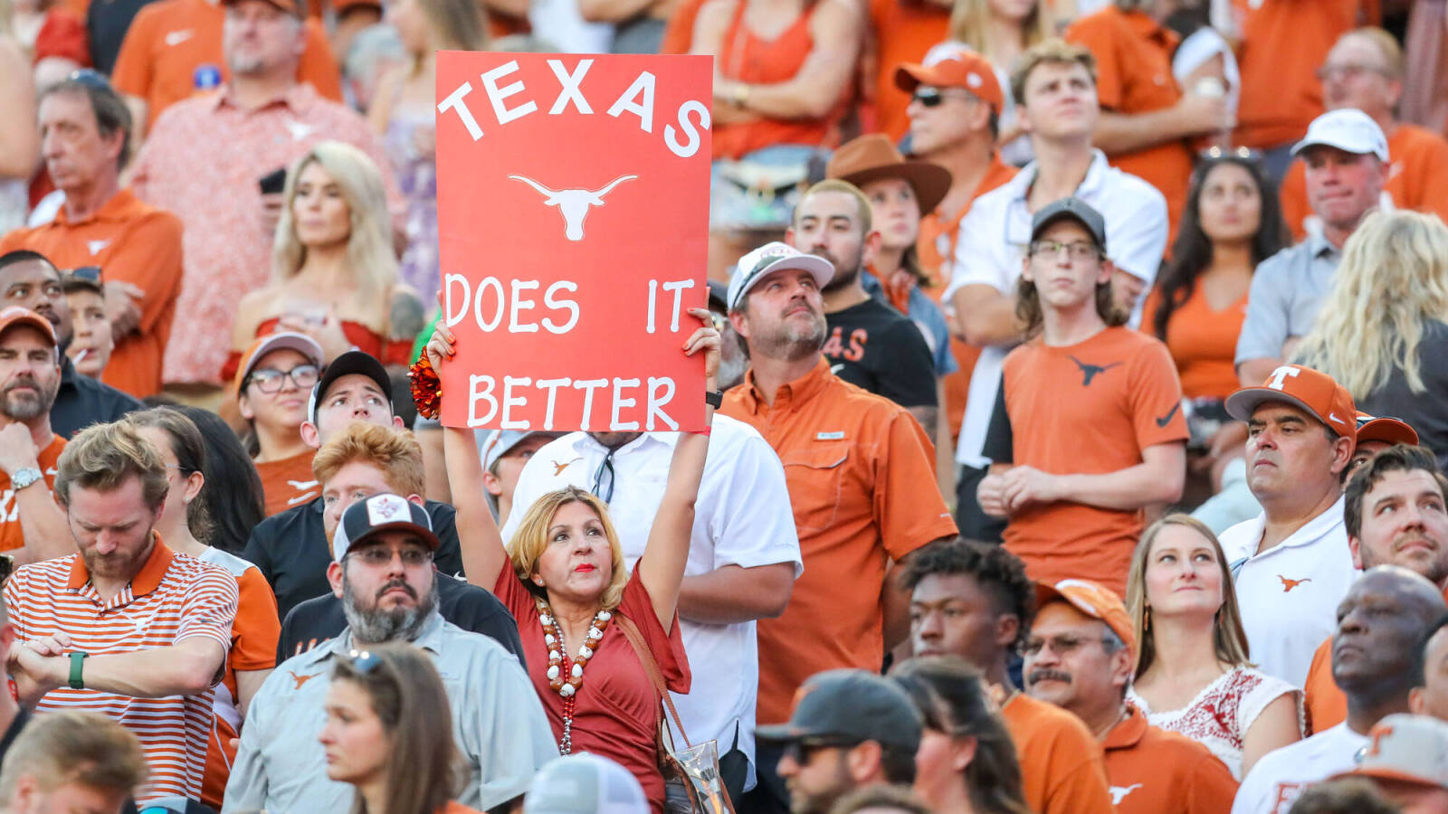 Longhorns fans sold out Texas football season tickets Yardbarker