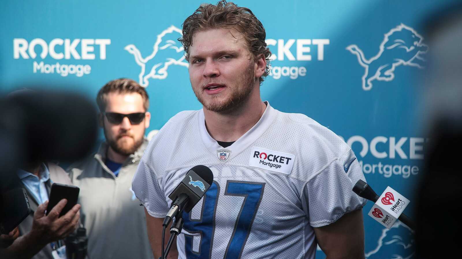 Detroit Lions Dealing with Illnesses, Hutchinson Out Due to Ankle