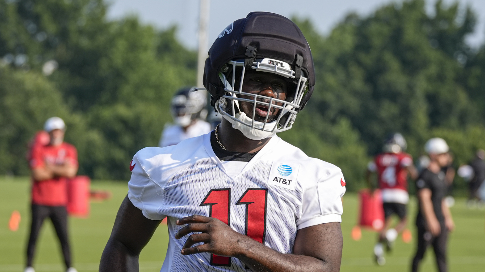 Atlanta Falcons Face Injury Setback with Jalon Walker