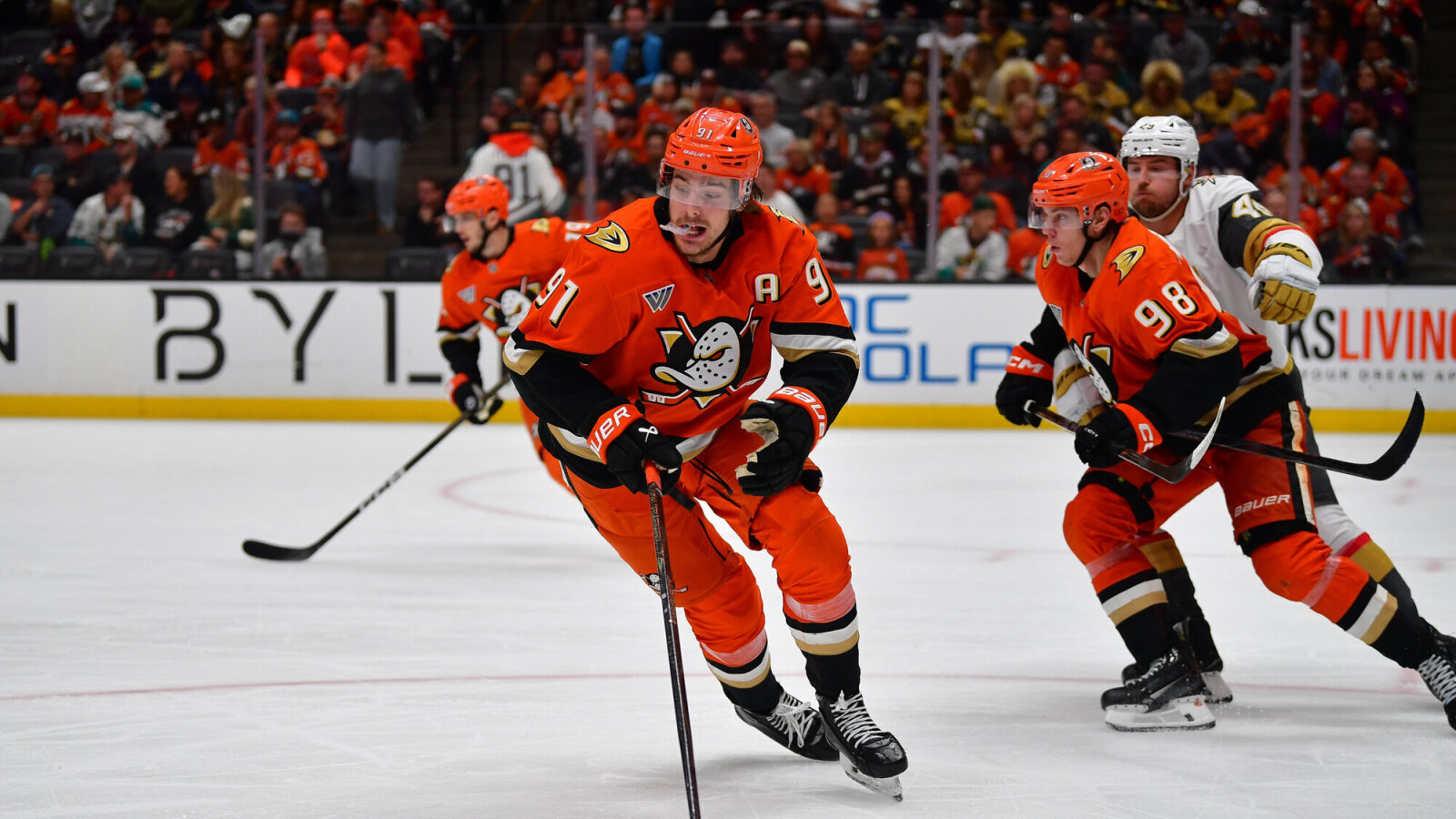Agent Reveals Eight Teams Pursued Leo Carlsson Offer Sheet