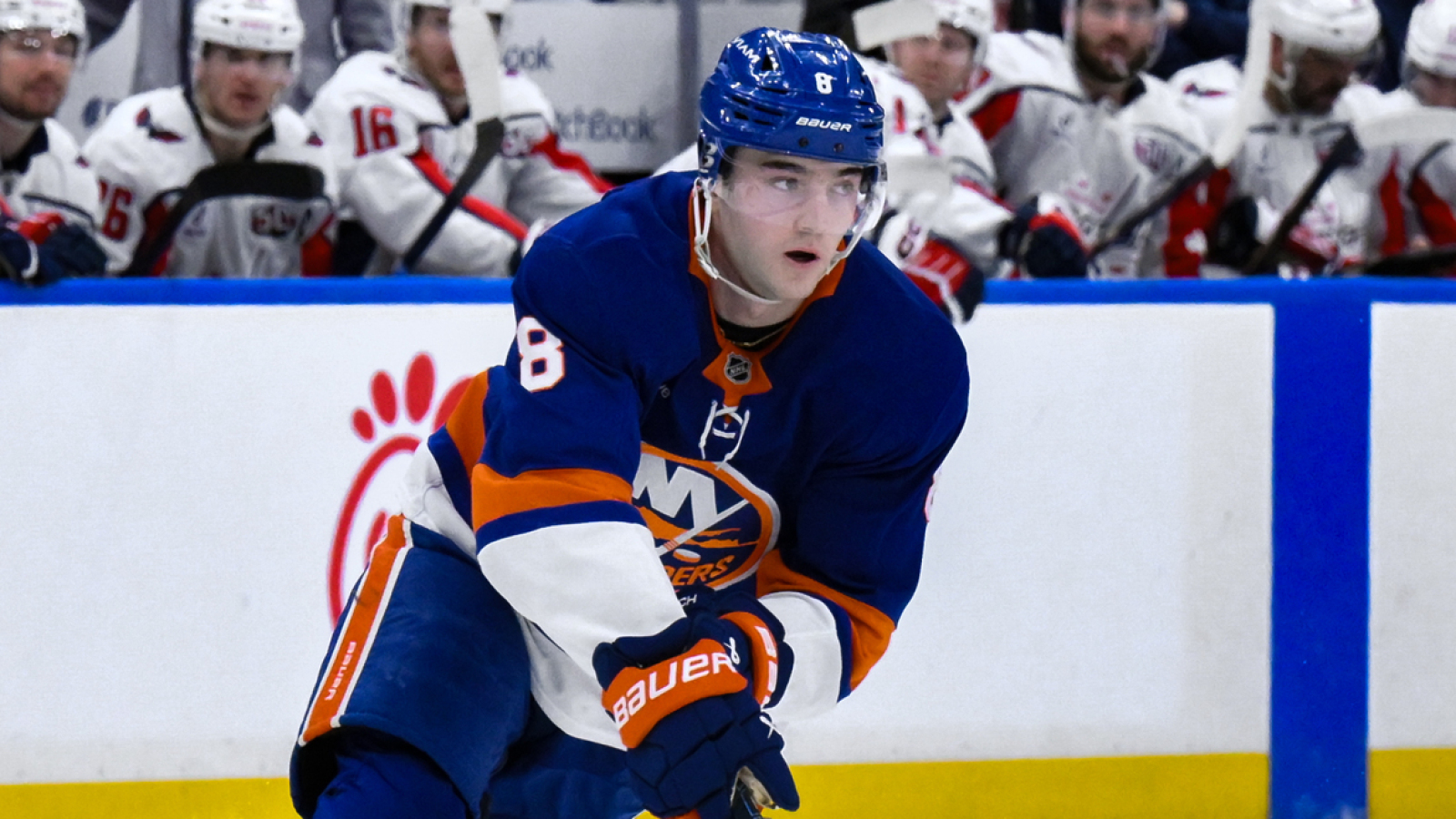 Mathieu Darche traded Noah Dobson because they couldn’t agree on a ...