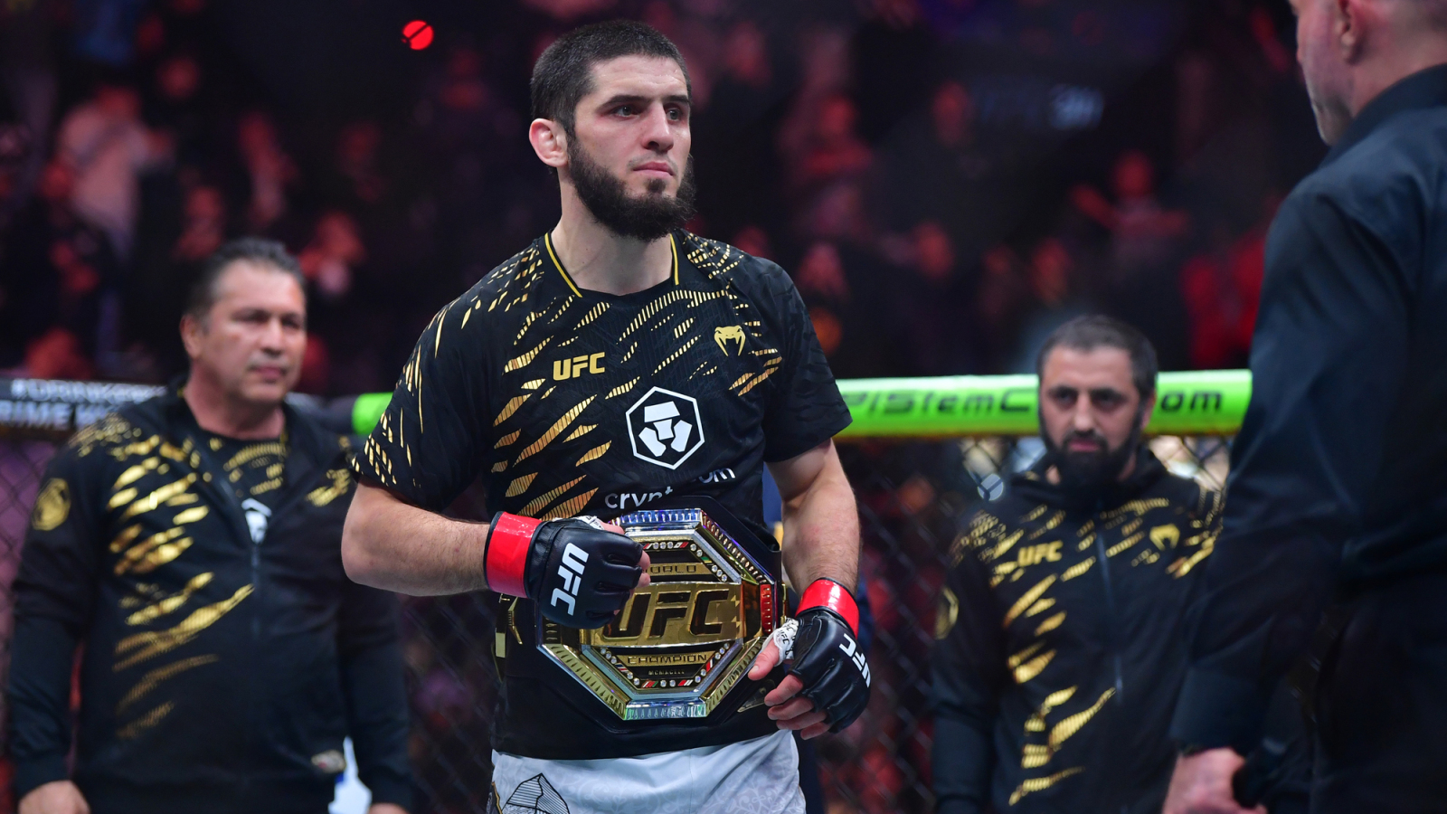 Islam Makhachev tells Ian Garry he's ready: ‘Waiting for contract'