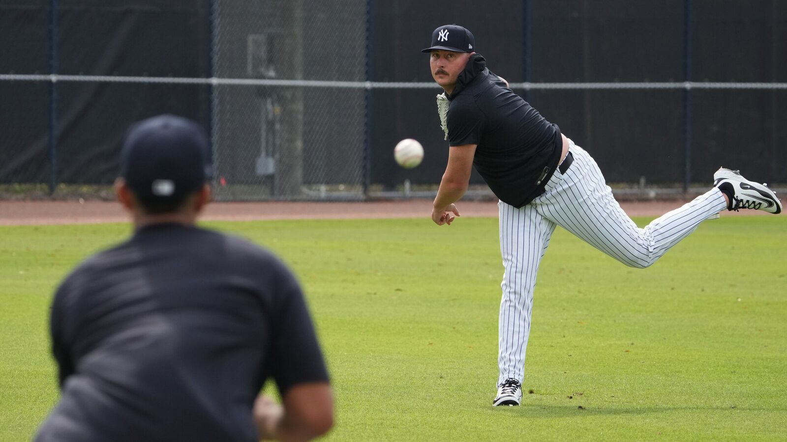 Yankees’ rehabbing reliever looks sharp in latest MiLB outing | Yardbarker
