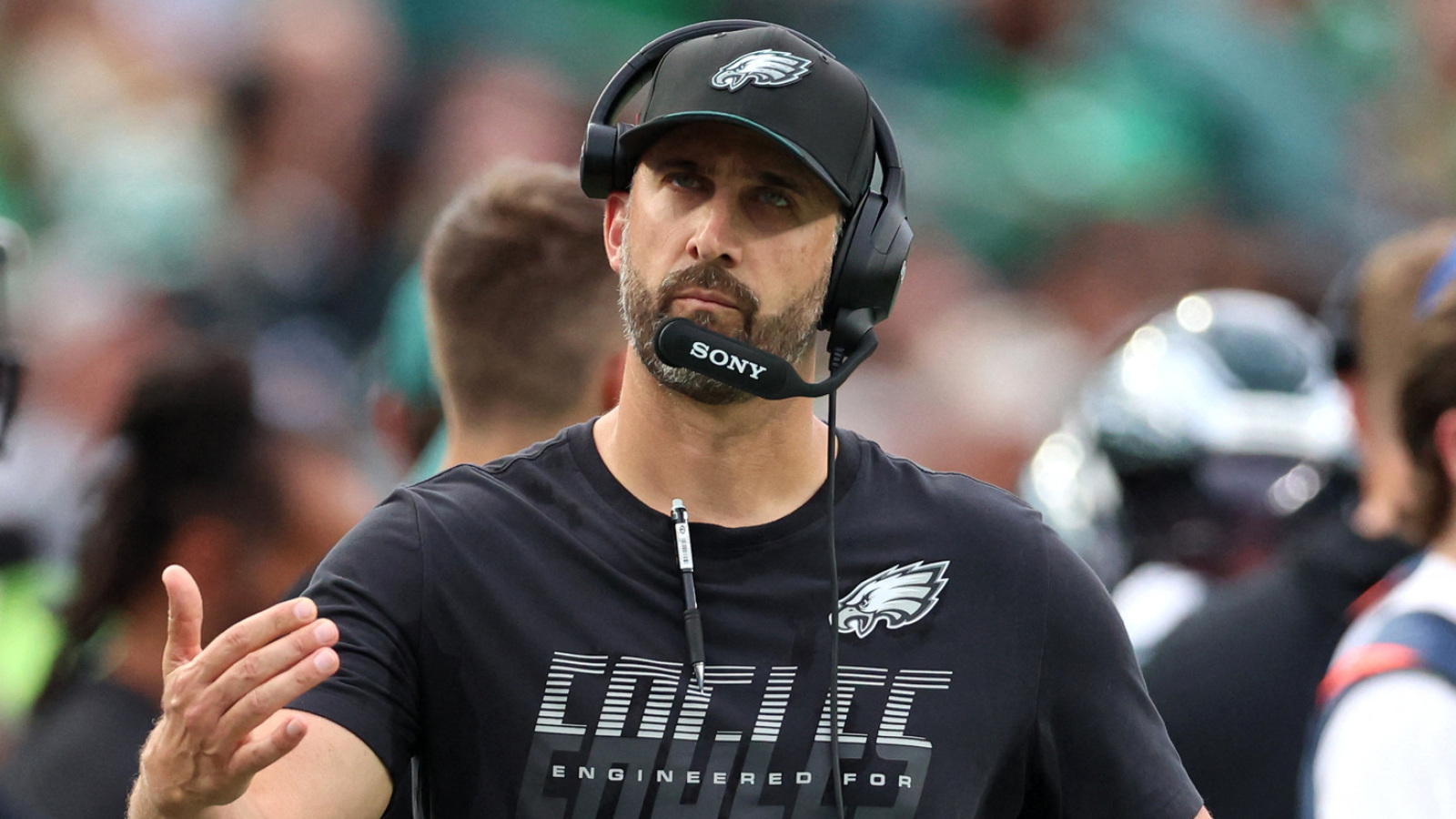 https://www.yardbarker.com/media/e/7/e7f75fa97aecc1ddea43ddc65e3bc6da1770937f/thumb_16x9/eagles-unwanted-franchise-history-mnf-loss-bears.jpg?v=1
