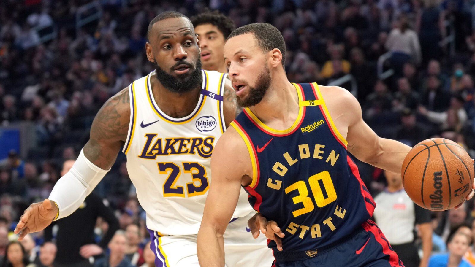 https://www.yardbarker.com/media/e/8/e8031bdfd4d224b667a2a79a3fb2531a33bed884/thumb_16x9/clash-titans-nba-season-tip-off-rivalry-games.jpg?v=1