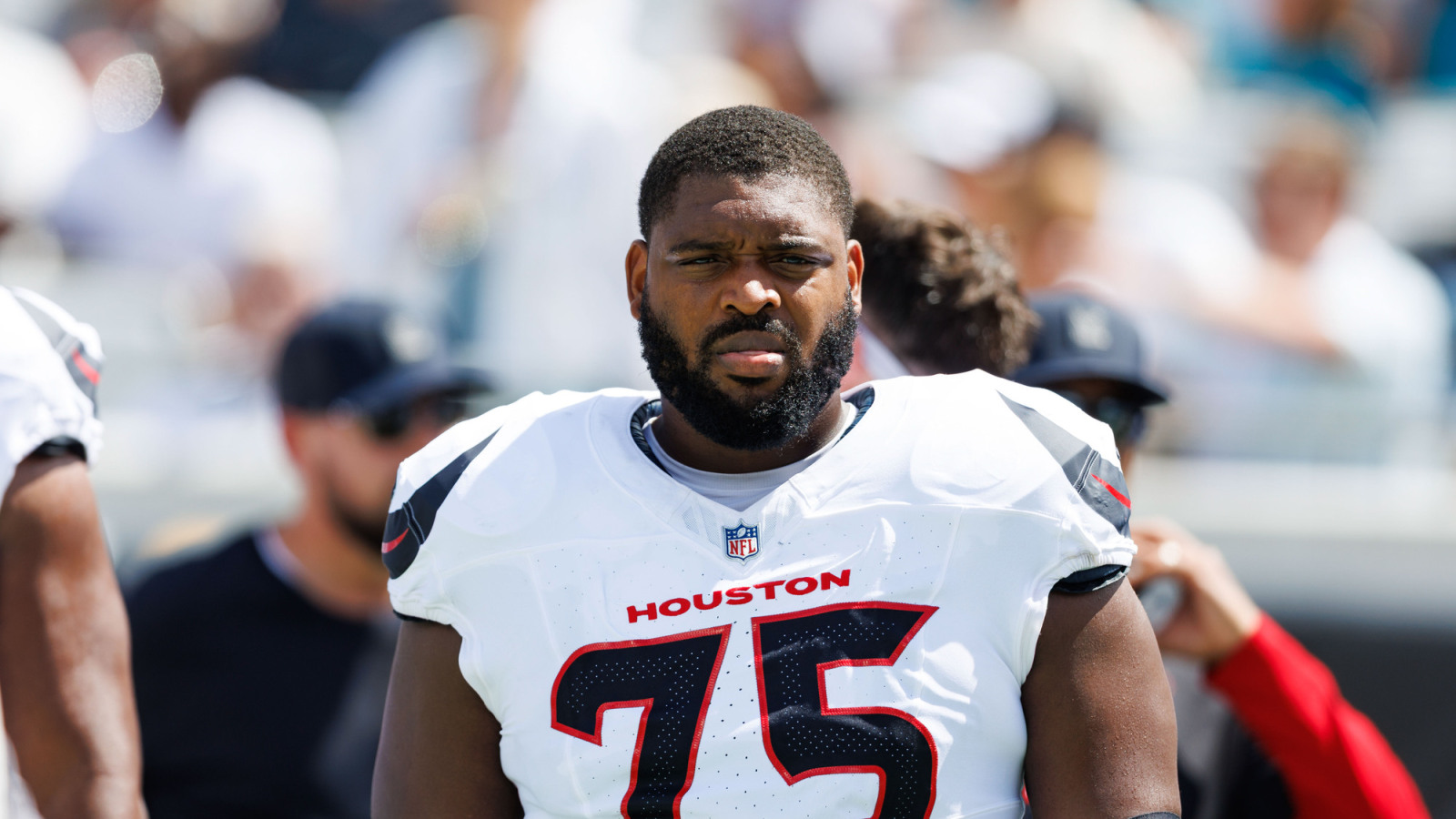 A look at new Packers offensive lineman Laken Tomlinson