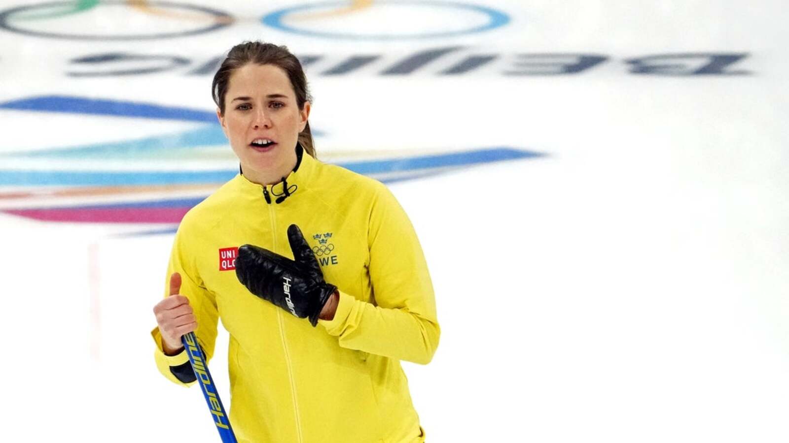 Women’s curling: Sweden takes first loss to Canada but progresses to semis