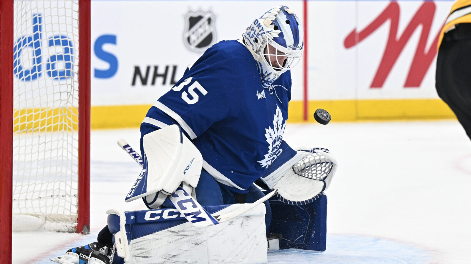 Former Maple Leafs goaltender Dennis Hildeby reflects on career with Toronto following trade to Lightning